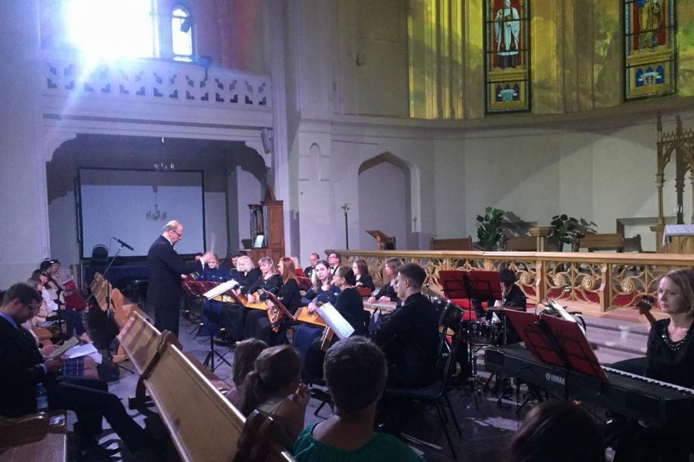 «Звучащие полотна»: «Гусляры России» и трио «Бельканто» «Звучащие полотна»: «Гусляры России» и трио «Бельканто»