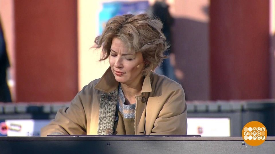 Полина Осетинская, Василий Кузнецов в программе «Доброе утро» на Первом канале (о фестивале «Лето. Музыка. Музей») Полина Осетинская, Василий Кузнецов в программе «Доброе утро» на Первом канале (о фестивале «Лето. Музыка. Музей»)